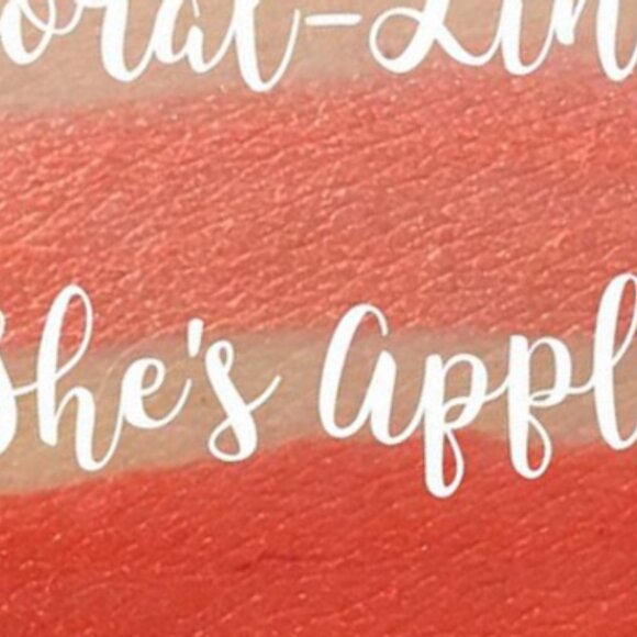 SHE'S APPLES LipSense - Picture 8 of 10